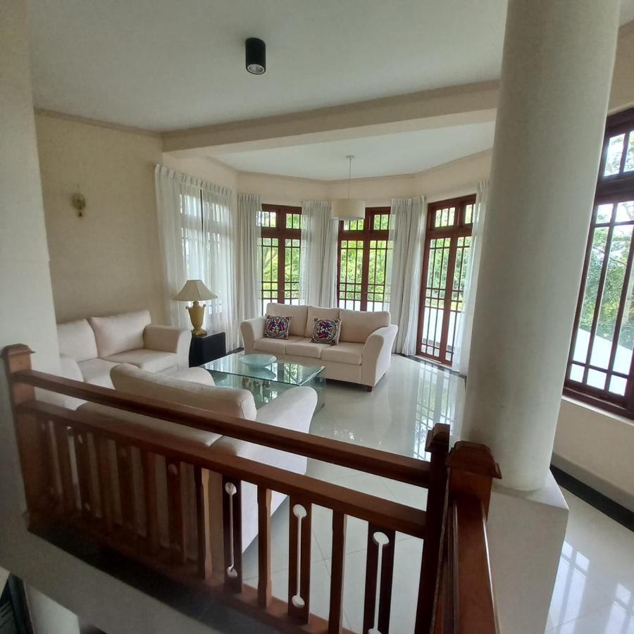 Crown Hills Kandy Inn Esterno foto