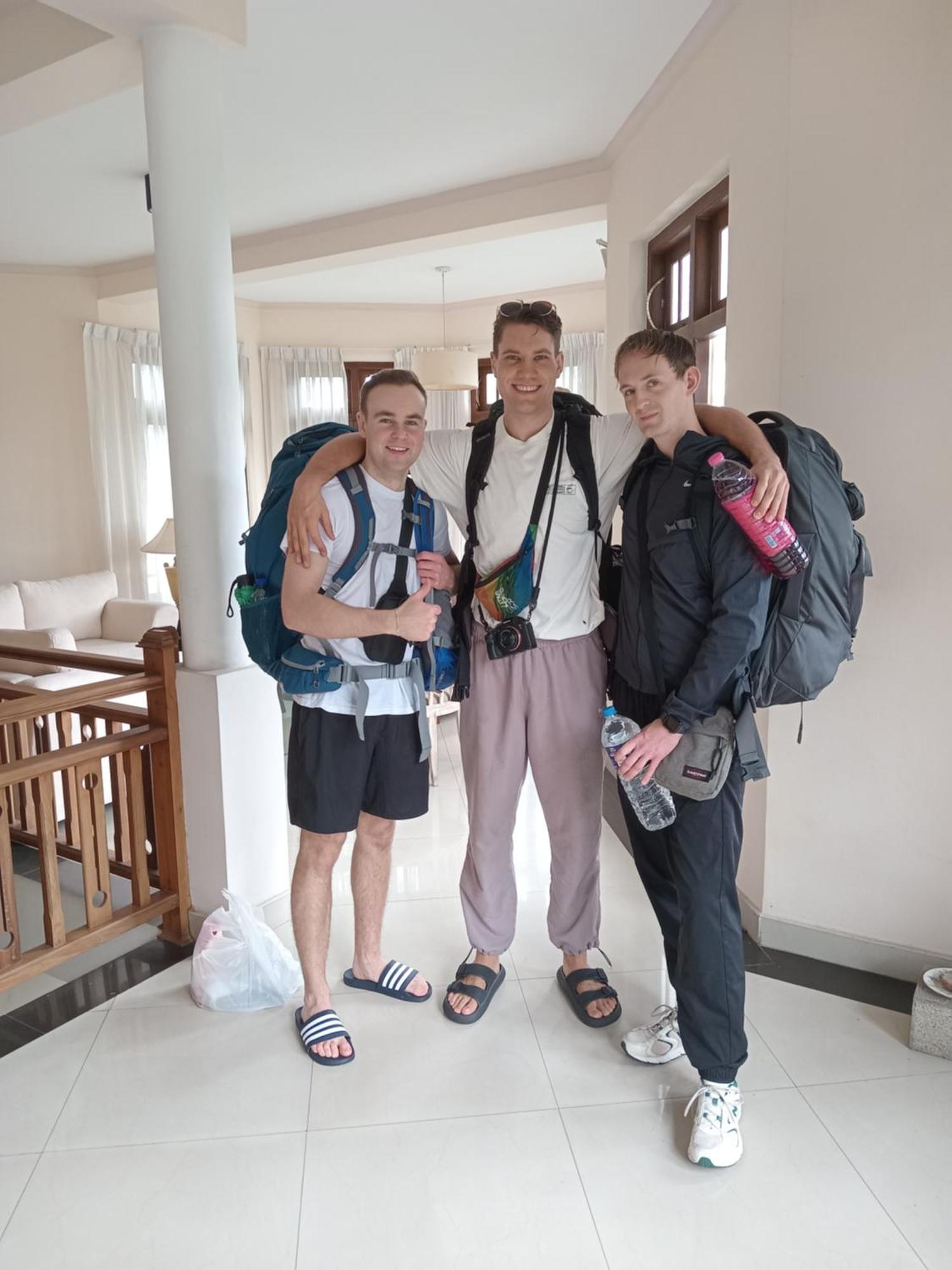 Crown Hills Kandy Inn Esterno foto